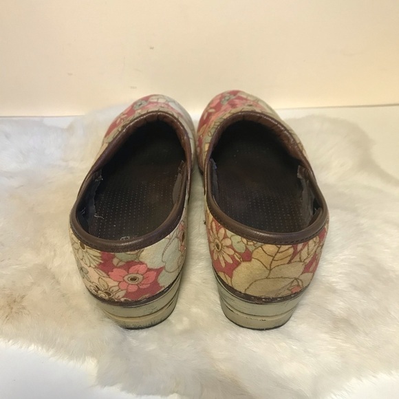 Sanita Vegan Floral Print Clog 38 / 7 red tan - Picture 3 of 9